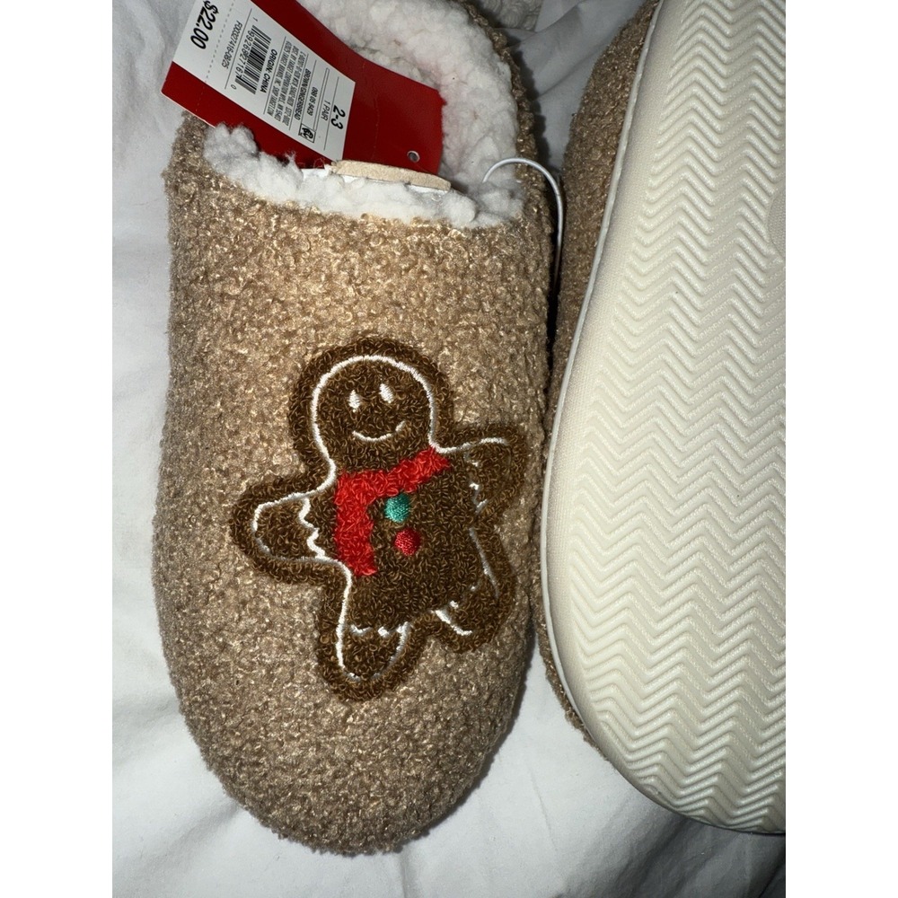 Christmas Holiday Slipper Kids Sz 2/3 Gingerbread Scuff Slippers NWT Wondershop - Picture 6 of 6